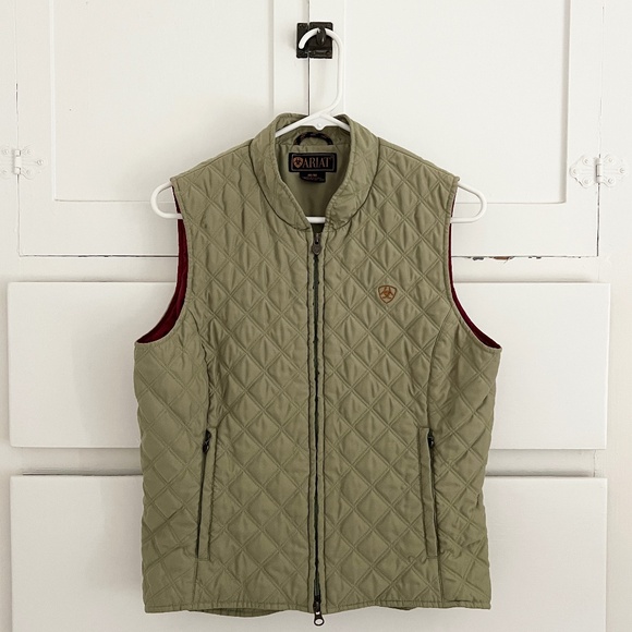 Ariat Quilted Zip Vest Size in Olive Green Size Medium - Picture 1 of 8